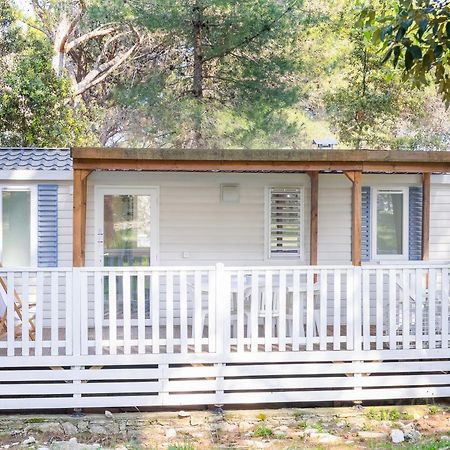 Mobile Homes Pine Sea บานโจเล ภายนอก รูปภาพ