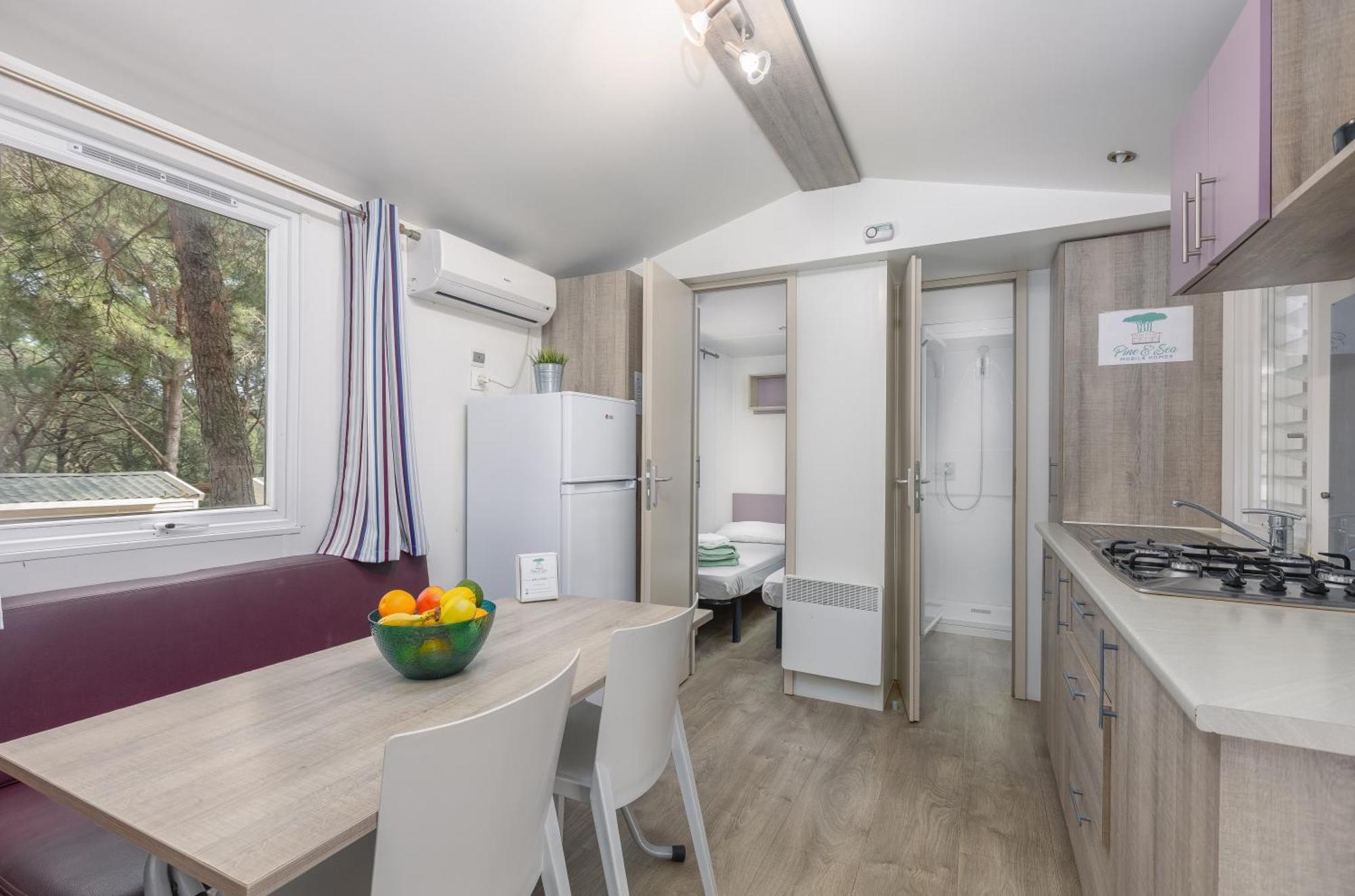 Mobile Homes Pine Sea บานโจเล ภายนอก รูปภาพ